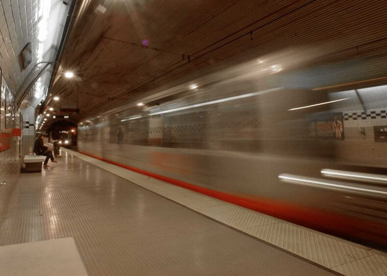 Muni Metro subway service will be partially closed this weekend on April 15 and 16 so the 105-year-old Twin Peaks Tunnel can undergo a detailed structural inspection. sfbayca.com/2023/04/11/twi… via @Jerold_Chinn @SFBay