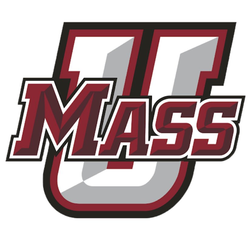 JacobTh00964712's tweet photo. Big thanks to @ValdamarTBrower and @JakeLaneUMass for the invite to @UMassFootball camp can’t wait to complete https://t.co/cHiaMhPxWK