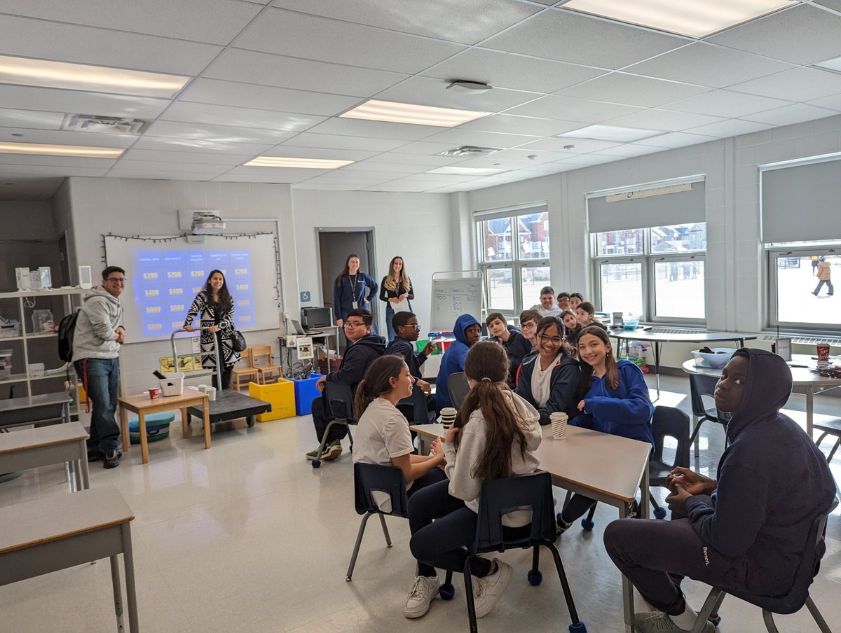 PopeFrancis_YCDSB tweet media