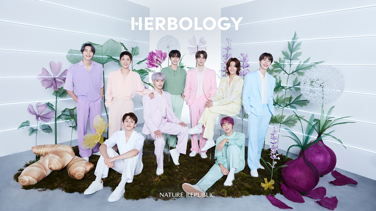 naturerep_oc's tweet photo. #NCT127 x NATURE REPUBLIC Herbology Skincare🌿Check out members' favorites: https://t.co/MrCoN1P0wC
Herbology line = vegan beauty made w/ medicinal herbs that promote healthy living: https://t.co/xyHqqsgqM7

#jaehyun #doyoung #jungwoo #haechan #johnny #taeil #mark #taeyong #YUTA https://t.co/4DiSutj3HD