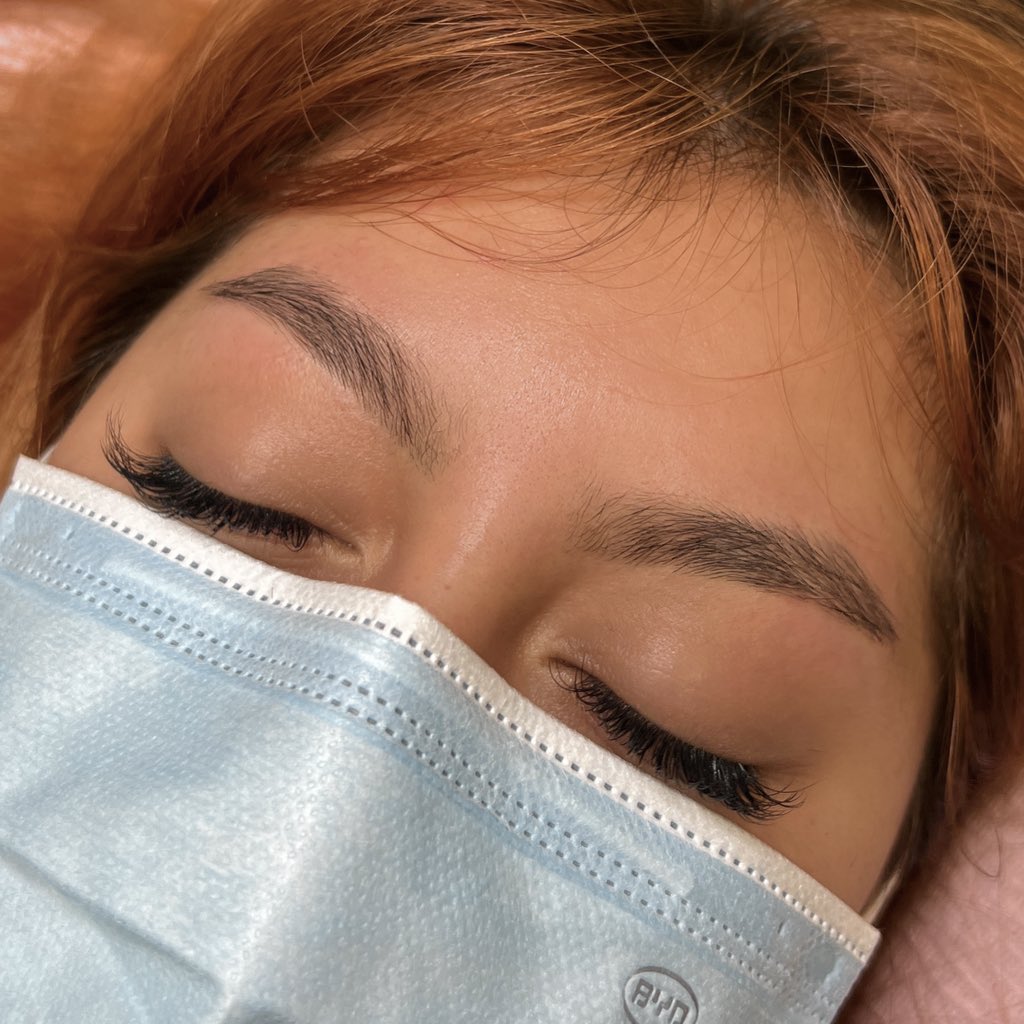blsugarwax's tweet photo. Eyebrow appointment = Therapy session, girl time, and me time ✨ 

This gorgeous client wants straight brows for her final look and that’s what we gave her! ❤️

IG: brows.lashedaura
📍 San Jose Bay Area, CA

#browwax #browartist #lashartist #sanjose #bayarea #bayarealashtech https://t.co/k3Wpa3MXFE