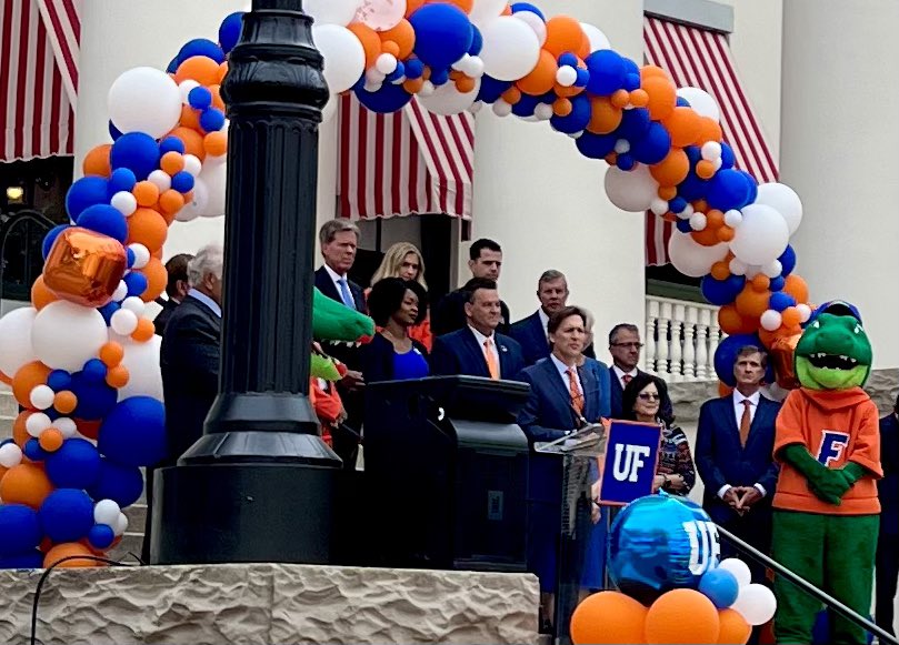 Dr. Read Hayes tweet media