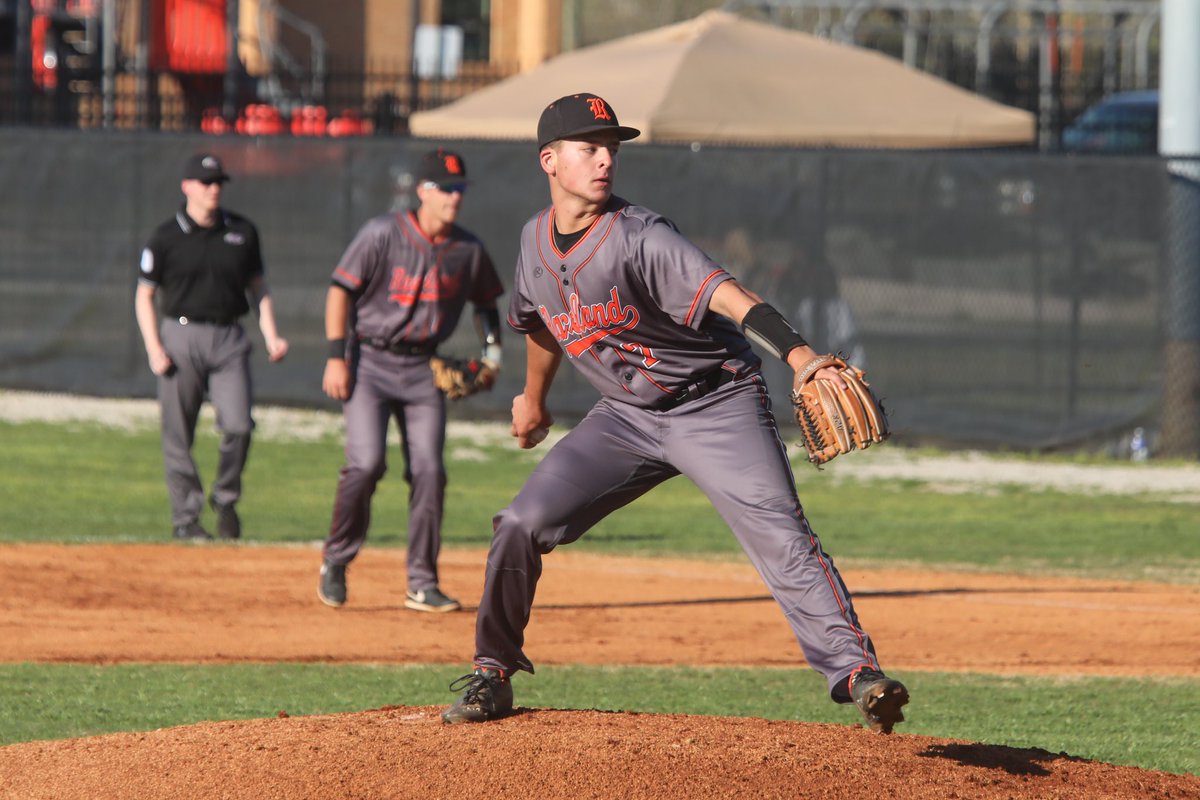 photophly's tweet photo. Baseball Action - Boyd County at Raceland - @BeaconAshland @Rams__Baseball @BoydCoBaseball @RacelandSchools @BoydCountyHigh #baseball #kentucky #raceland #boydcounty https://t.co/AylNEexoJK https://t.co/fTgI2MO4vJ