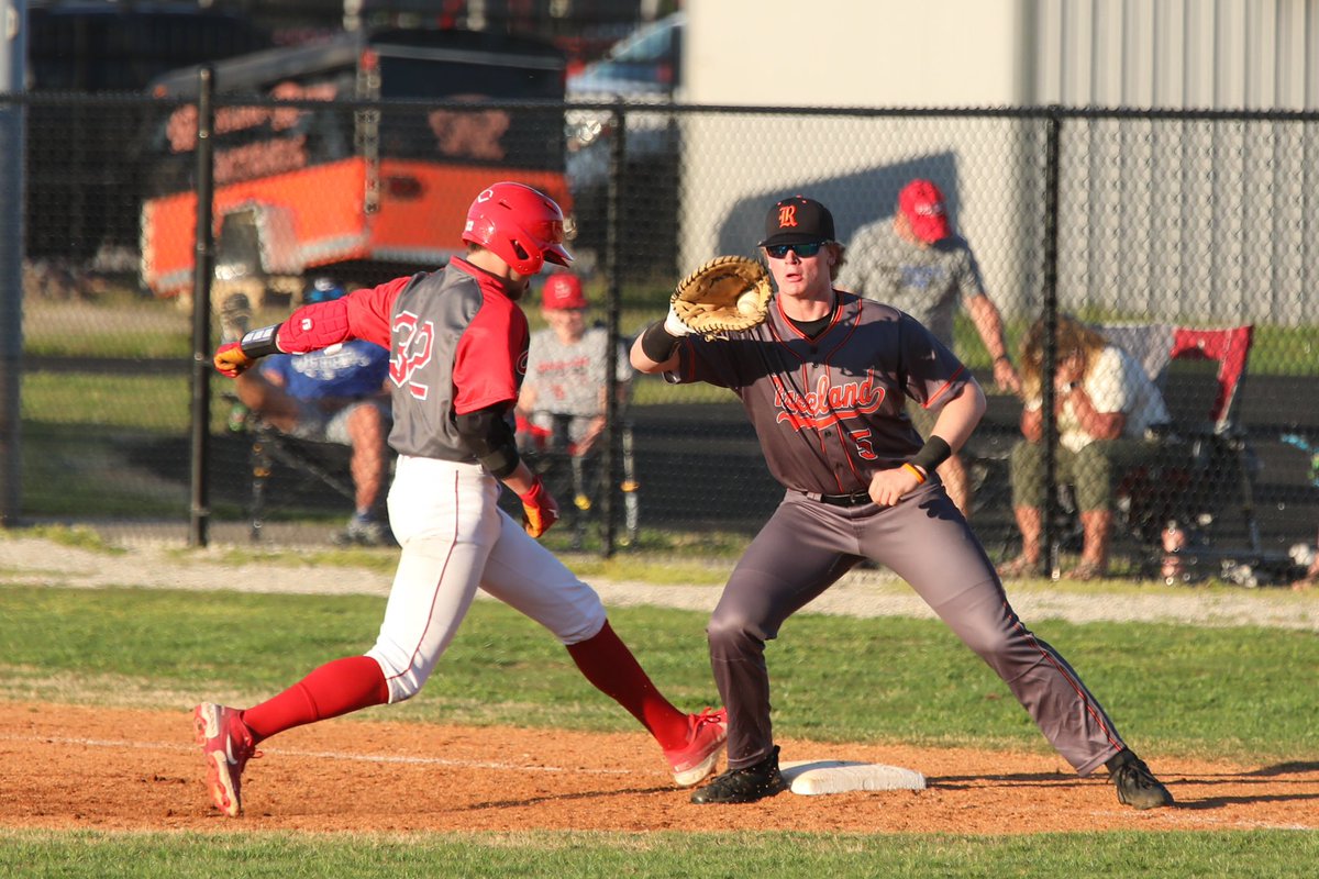 photophly's tweet photo. Baseball Action - Boyd County at Raceland - @BeaconAshland @Rams__Baseball @BoydCoBaseball @RacelandSchools @BoydCountyHigh #baseball #kentucky #raceland #boydcounty https://t.co/AylNEexoJK https://t.co/fTgI2MO4vJ