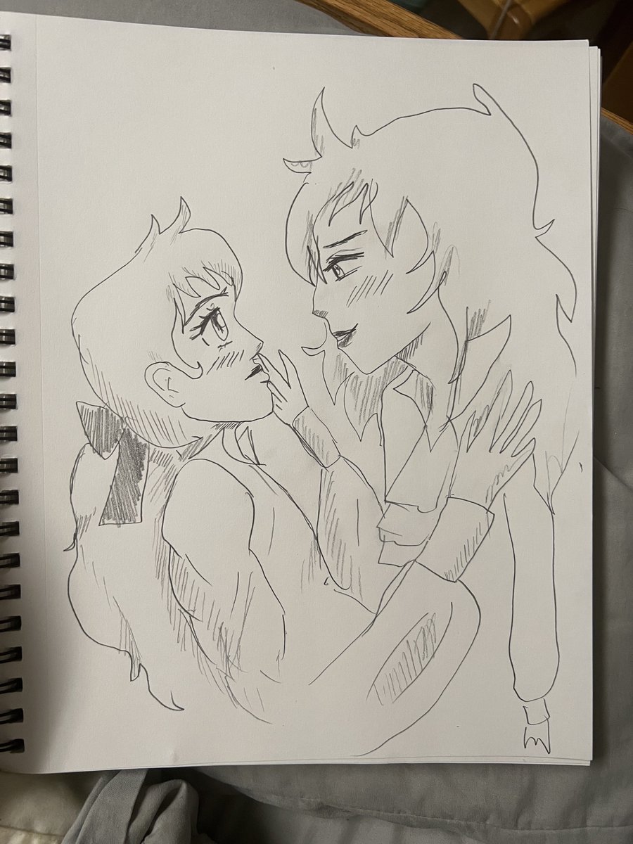 banadaiba's tweet photo. Hey guys I drew my favorite ship Rosalie x Oscar jarjayes. https://t.co/jrEPAUyQ69