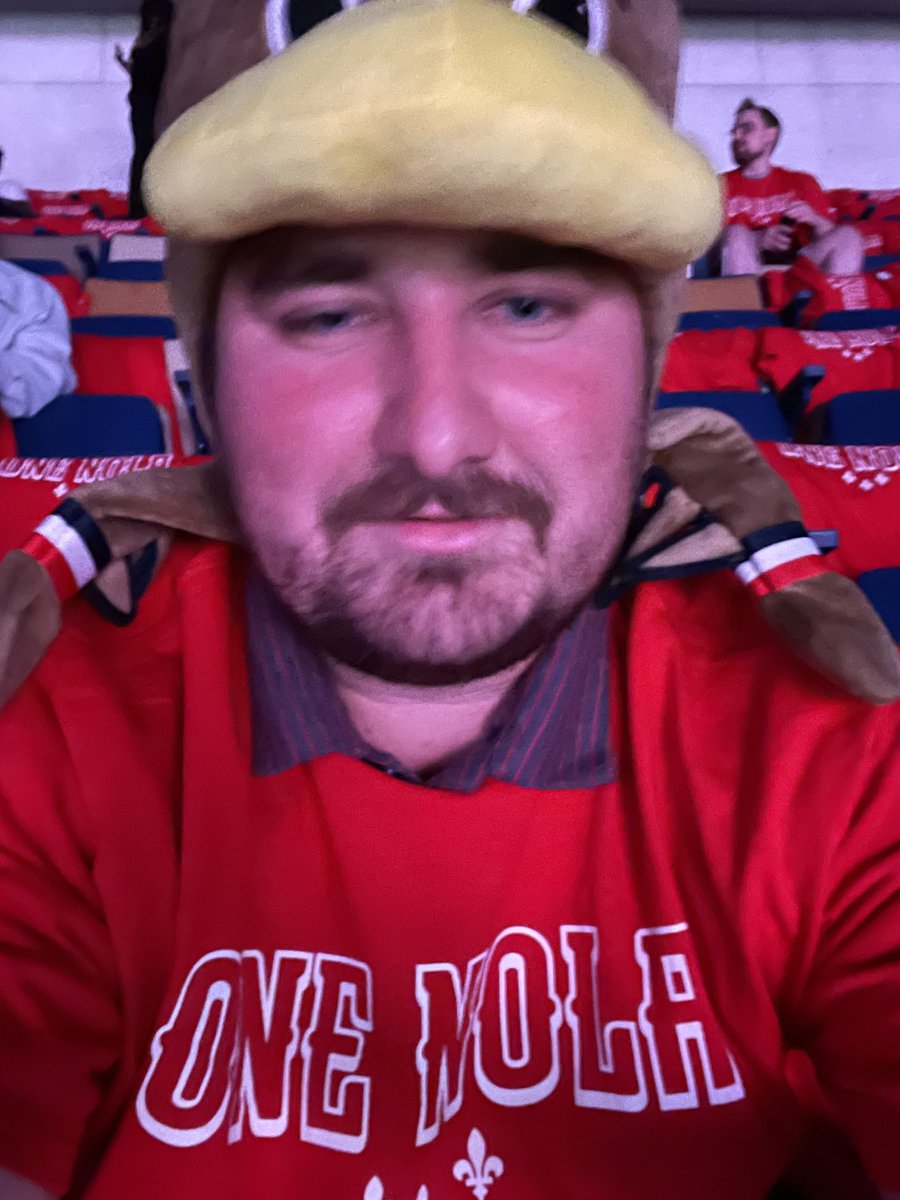 JVonehand_88's tweet image. Play-in Pels #pelicangameday