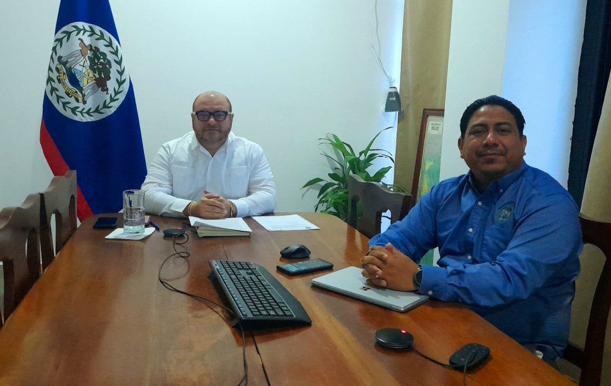 Chairing meeting of the Ministers of Energy of SICA