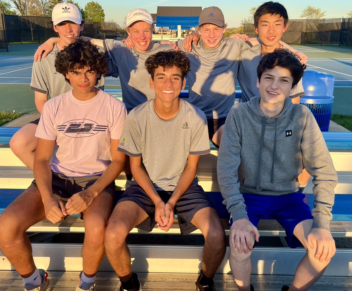 burroughssports's tweet photo. Bombers Varsity Tennis - Metro League Champions - defeating Priory, MICDS, Westminster Christian Academy, Principia and Lutheran South these past two days at Westminster Christian.  GO BOMB!!! https://t.co/fmuLL2dcB4