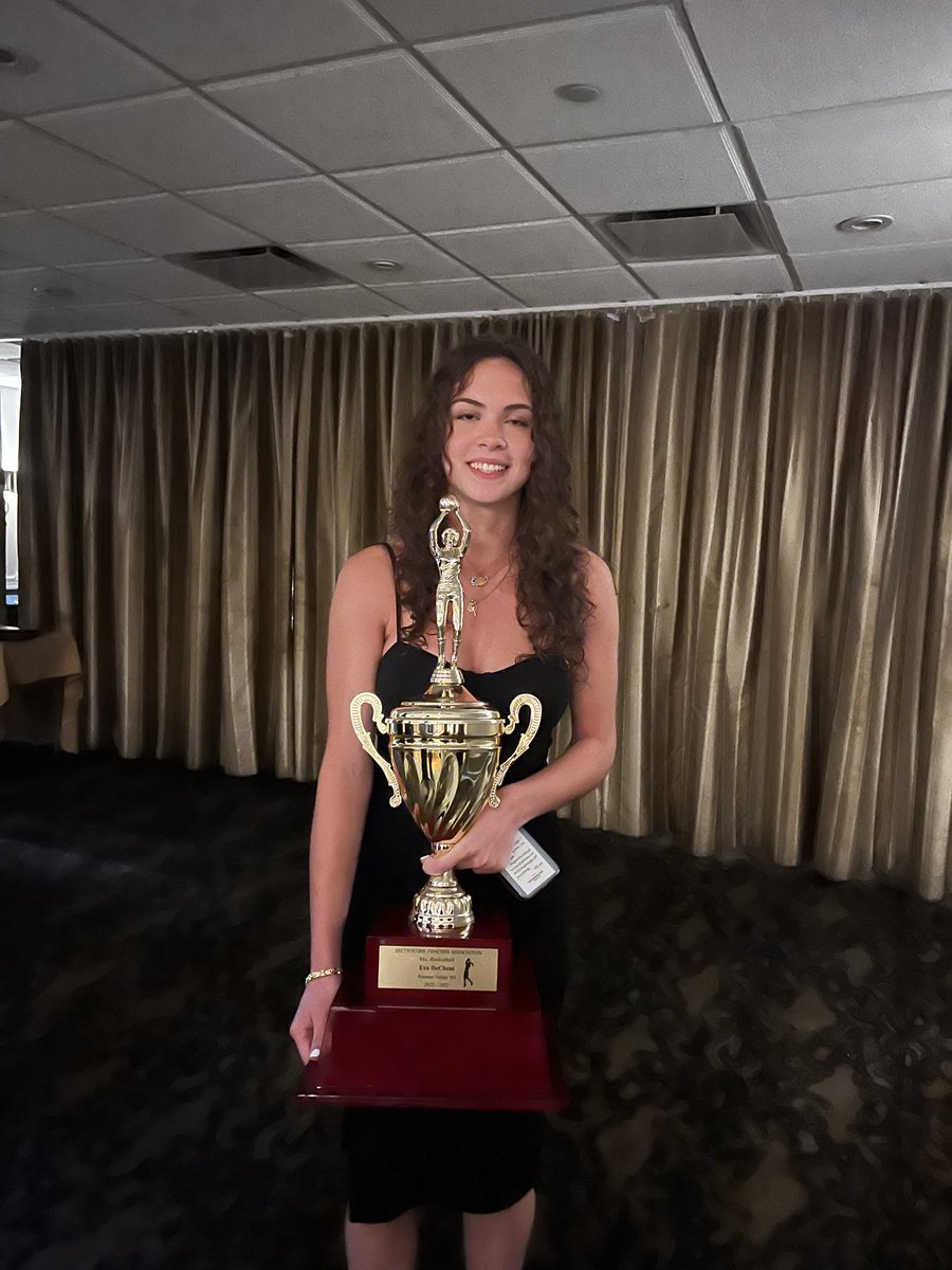 a_dechent's tweet photo. My Little girl Section 1 Miss Basketball. she has worked her butt off. So proud of her. 💯🏀🔥⁦@EvaDeChent1221⁩ https://t.co/36eb3MDlfO