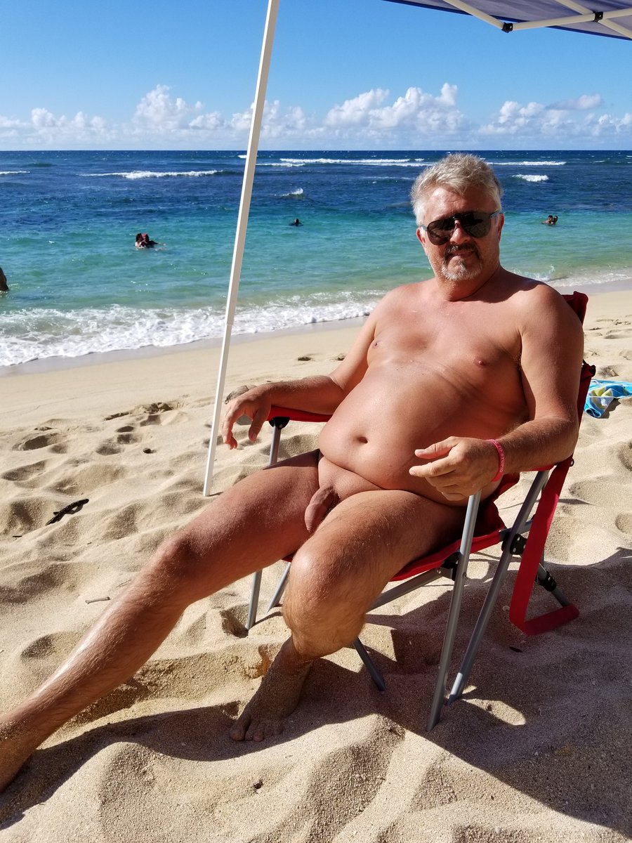 Earl & Angela BeachBums tweet media