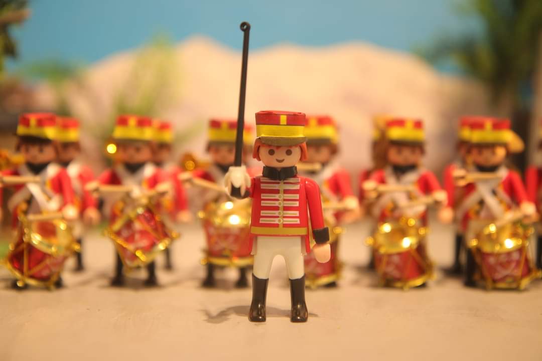 lafronterados's tweet photo. [RRSS] Una cabina del teleférico, los colorados de Bolivia y hasta el equipo del Tigre: la exposición Playmobil en el Museo Tambo Quirquincho. 
📷 La Paz Culturas https://t.co/vAWSiic6iM