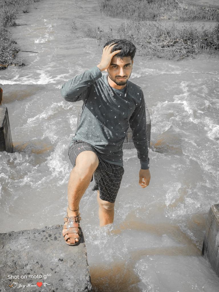 Chotu_8392's tweet photo. ,,,,,,, There was a time when I
I didn't know you.....!!! 🤔🧐
,,,,, and see today without you
I can be good for a moment
                     No.....!! 🙄😔
              Isn't that strange.....!!🥺
#joyharidhawa
#JOYHARIDHAWA
#NewPost https://t.co/ZKCdUktWUb