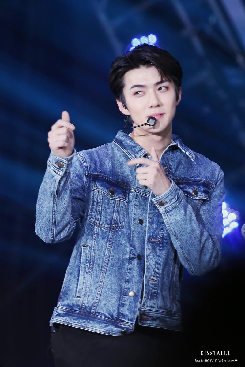 exonycevents's tweet image. Happy Birthday Sehun!! 🥰🥰🥳🎉🎈🎂

#30thSpringWithSEHUN 
#HappySEHUNDay