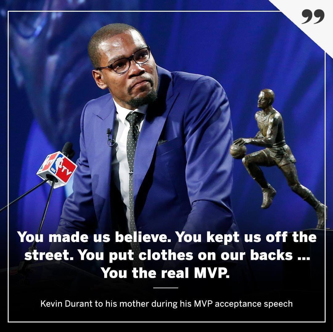 matttyc123's tweet photo. demar to his daughter after the game https://t.co/e00UzAQzJs