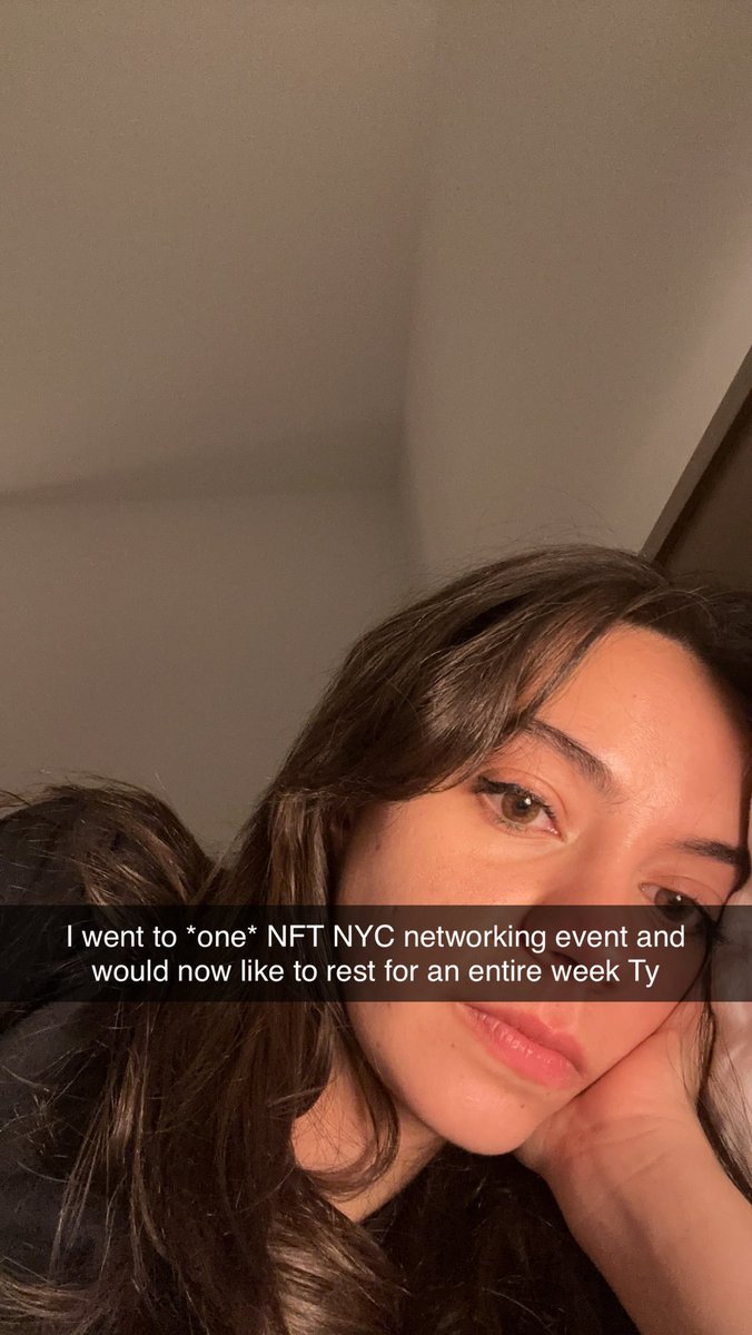 Photos 1 &amp; 2: mood at <a href="/NFT_NYC/">NFT.NYC</a> 
Photos 3 &amp; 4: also mood at NFT NYC (snuck away to the nearest bookstore)

Had a lovely time seeing <a href="/zjbrenner/">Zack Brenner</a> <a href="/aleyna_eth/">aleyna.eth</a> (also S/O to <a href="/floor/">Rally</a>) &amp; the <a href="/thehugxyz/">JJ</a> team 💗💓💫 — major kudos to them on their recent funding &amp; for hosting a great event at