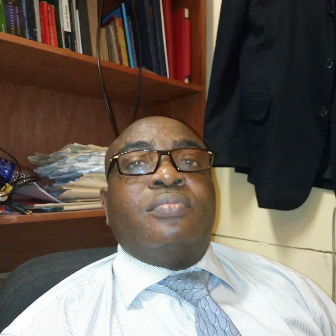 SavvyRinu's tweet photo. Meet the prosecutor, Moshood Abiola Olateju who works with @LagosMoj and is on record saying “if he has the chance to jail the protesters, he will.”

He has consistently frustrated the case, claiming a certain attorney general is in the know. https://t.co/rkpKaL6YrW
