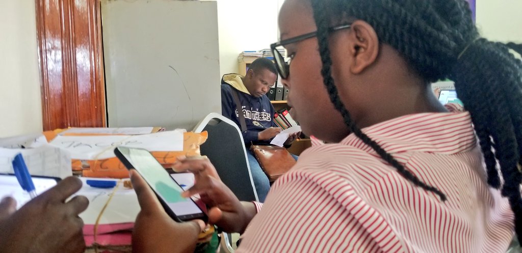 AxiomZorn's tweet photo. @AxiomZorn takes into account bank #lendingprocedures &amp; #integrates its #ProgressoutofPoverty POP credit scoring module to digitize and improve lending decisions. In partnership with @CentenaryBank, we have #digitized various parts of Ug. #digitallendingsystem #smartbank2026. https://t.co/8CiF0is9Km