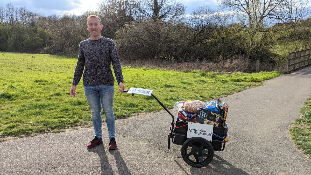 samuelshoesmith's tweet photo. Buy one of these.
My WUV - Walking Utility Vehicle
Why drive the tiny distance to the shop? It's wasteful. And it's a wheelbarrow for a pea.
In here I usually fit around £70s worth of shopping.
#walking #wuv #trailer #shopping #makessense #shortdistance #nocars https://t.co/7UAVxFC6Di
