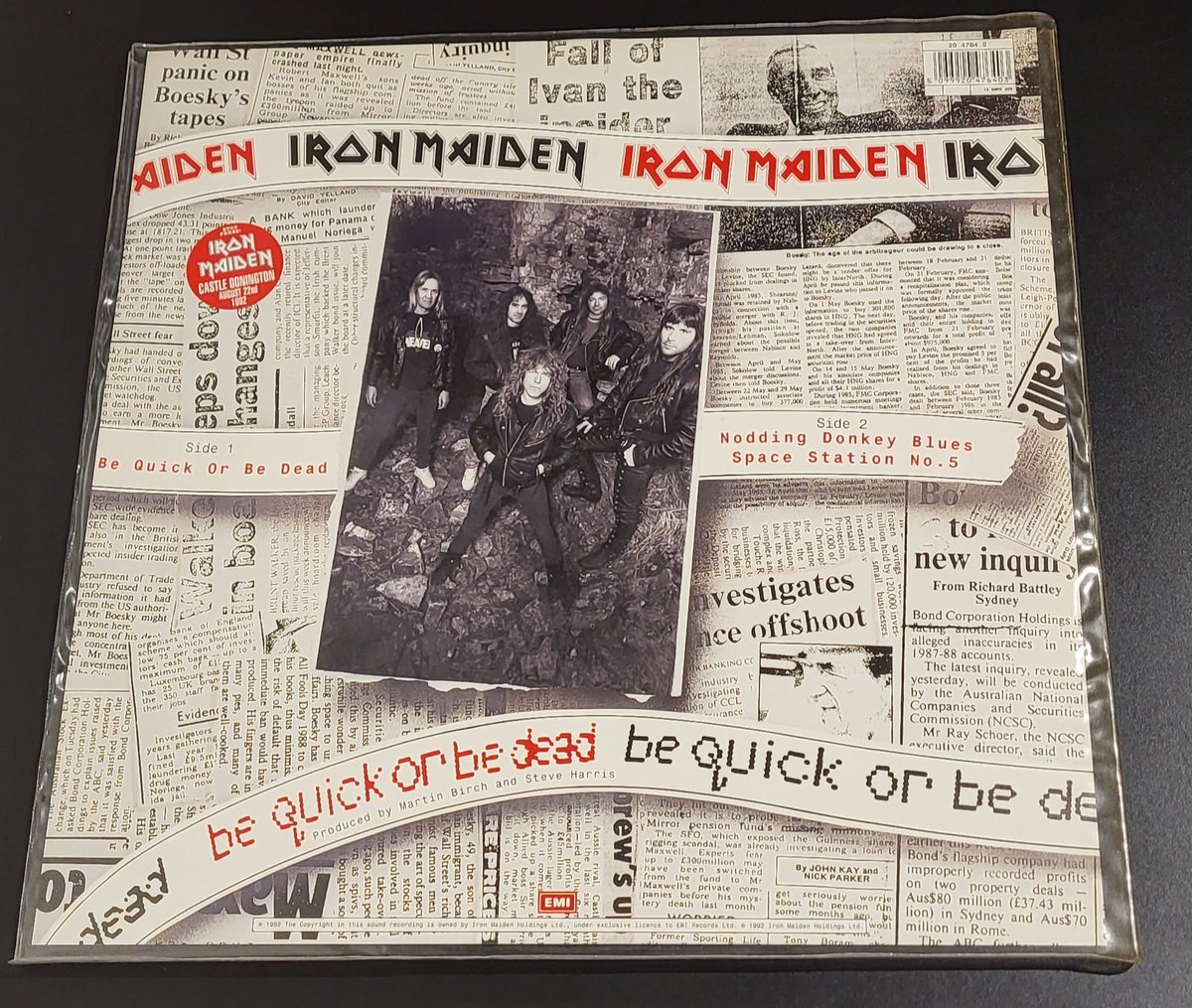 DavidGTato's tweet photo. El 13 de abril de 1992 @IronMaiden sacaba a la venta Be Quick Or Be Dead, el primer single del álbum Fear of the Dark
#IronMaiden #BeQuickOrBeDead #NoddingDonkeyBlues #SpaceStationNo5 #DerekRiggs #PictureDisc #UptheIrons #MyIronMaidenCollection https://t.co/czOmYSOSFe