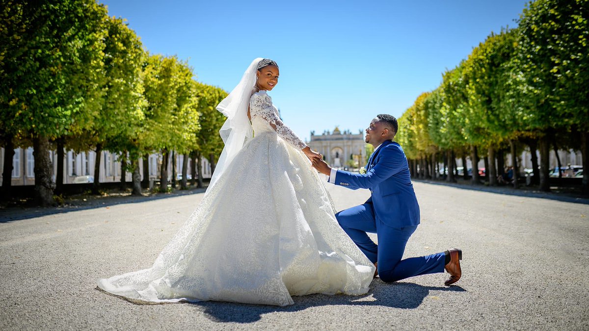 vinzobler's tweet photo. L'art de capturer l'amour - Photographe de mariage à Nancy - https://t.co/KNPCYaaPU4 https://t.co/bXS7GS53Fq