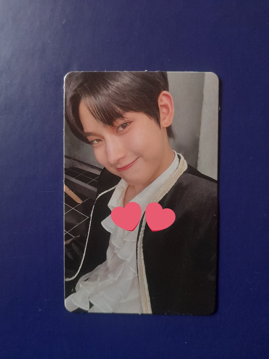 erikaaaaenpayb's tweet photo. ❥𓂃𓏧 wts lfb

enhypen sunoo bdo border day one dusk  💐

250

ꕤonhand 
ꕤmint condi
ꕤpayo / 3 days dop

rfs: badly need funds :((
reply/dm to claim ❤

t.  sunoo dusk ver https://t.co/56qZh9KjLO
