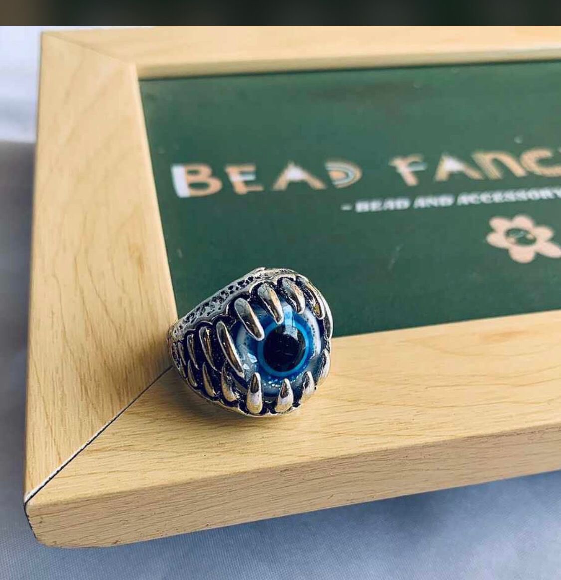 beadfancyng's tweet photo. Goth rings ❤️‍🔥❤️‍🔥
𝗣𝗥𝗜𝗖𝗘: 1st frame - 5,000
2nd frame - 3,000
3rd and 4th frame - 2,500
#fancytrybe #gothfashion #gothjewellry #abujagothring
#Opay https://t.co/xoM9FXXffs