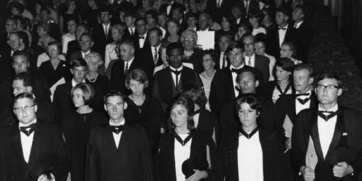 waikato's tweet photo. Since it's graduation month, here's a #throwback to 1967! π Are there any graduates you recognise here? π§
πΈ Thanks for supplying this great photo Dorothy Gaunt.
#KoTeTangata #ForThePeople
#ThrowbackWaikatoThursday #WUThrowback https://t.co/87Ft8MI8ns