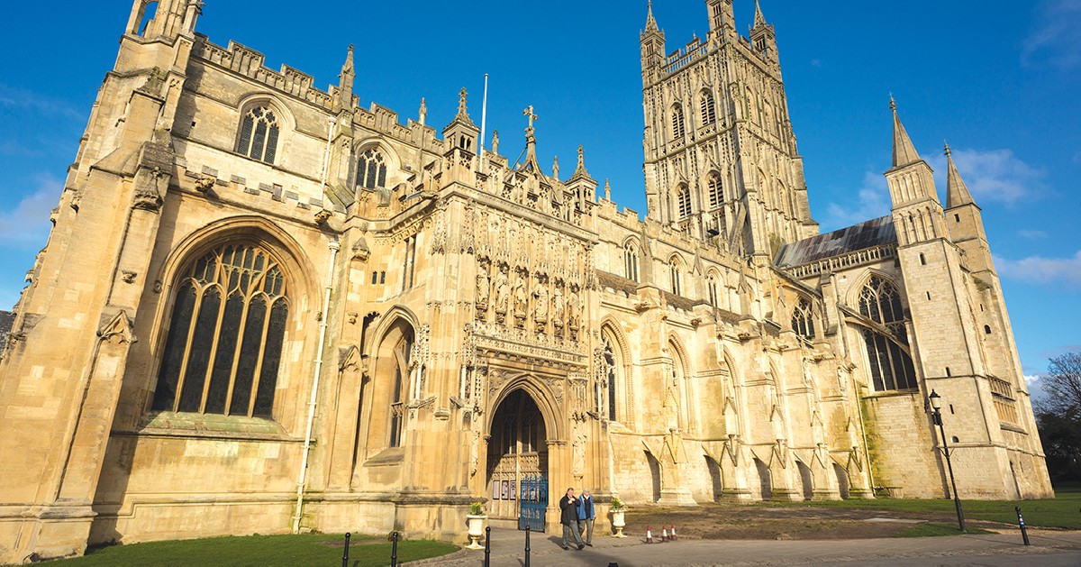 🏰 COTSWOLDS, CASTLES &amp; WYE VALLEY 🌲
Thurs 8 June - 5 days just £459pp
Explore the Cotswolds and feast your eyes on architectural gems like Tewkesbury Abbey, Sudeley Castle and Gloucester Cathedral, as well as the spectacular Wye Valley.
Find out more: ow.ly/V8A950LAUZg