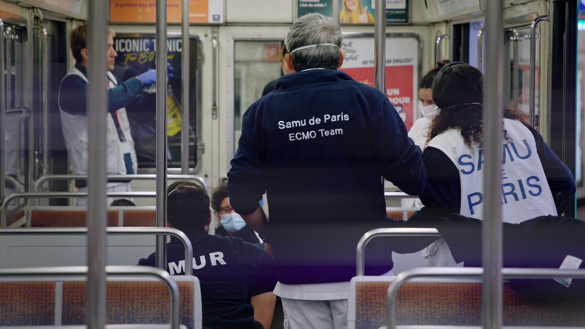 #ParisRescue key messages
🔑 successful #ECPR starts w optimal bystander BLSD
🔑 integrate #ECLS assisted resuscitation in your system
🔑 #ECMO? multidisciplinary effort: for good outcome you need to involve intensivists, surgeons, perfusionists, nurses...
<a href="/SAUVLife/">SAUV Life</a> <a href="/samudeparis/">SAMU de PARIS</a>