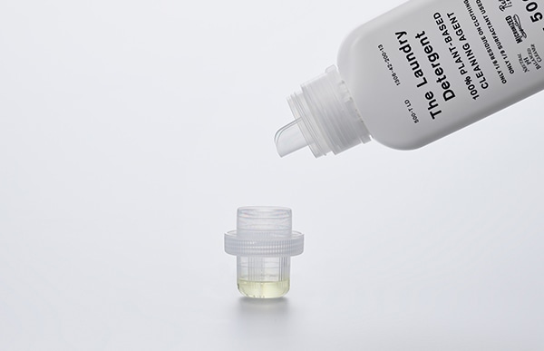 【NEW】”「水の行方」をしっかりと考え抜いて作られたTHEの洗濯洗剤 ”スプレーボトル容器に薄めて入れれば、お掃除などに活躍する万能洗剤に早変わり。様々な場面で活躍してくれる1本です！

■THE 洗濯洗剤
designshop-jp.com/shopdetail/000…