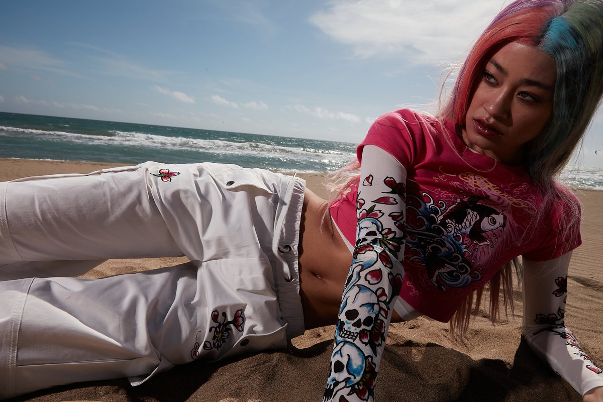 EdHardyEuro's tweet photo. A summer love story. ​
​
Fall in and out of love as you explore the summer. Elevating each look, created for your plans. Start your story here.​

Now available online> https://t.co/qK69g4NRu6 https://t.co/hM841tBOE1