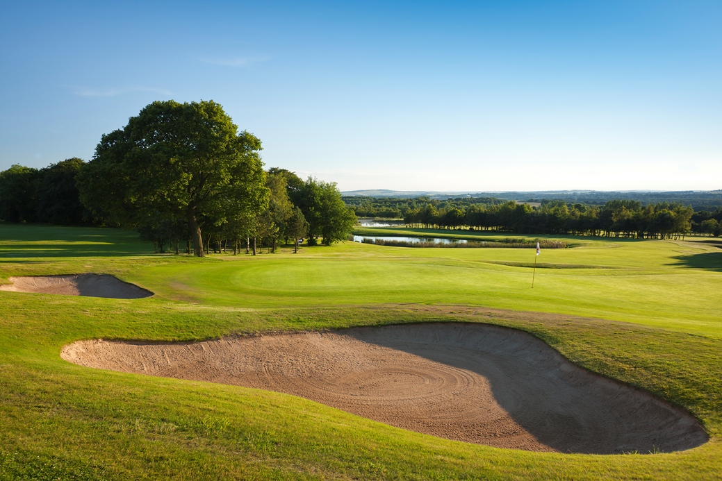 Discover_Durham's tweet photo. Durham is also referred to as Land of the Prince Bishops.
Play golf at #RamsideHallHotel taking in the delightful views. Choose from either the Prince Bishops' Course or Cathedral Course.
https://t.co/t7Kje1UOc7
#DiscoverDurham #golftrip #groupfriendly
📷Mark Alexander https://t.co/8sV5XpeLqK
