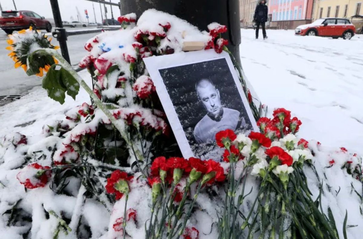 nexta_tv's tweet photo. The organizers of the explosion in St. Petersburg, which killed propagandist Vladlen #Tatarsky, were "#Ukrainian special services and their agents," including "#Russian oppositionists hiding abroad," the FSB claims.
Allegedly, the bomb was handed over to Daria #Trepova by Ukrainian citizen Yuriy Denisov. He arrived in Russia from #Kyiv in February through the territory of Latvia.
On April 3, he left #Russia in transit through Armenia to Turkey, the FSB said.