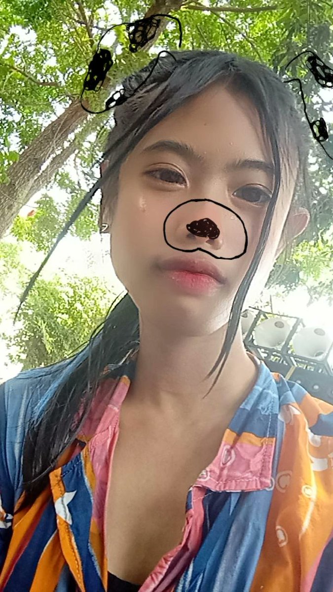 phera_w's tweet photo. วันสงกรานต์ก็มีแต่ความเงี่ยนนน5555 https://t.co/Nsx4qyNay4