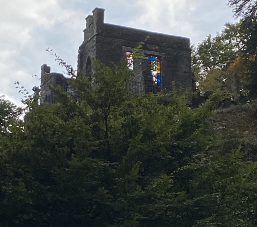 LordOrk's tweet photo. @LakesStiles @tismenic70 @Soapy_Wit_Tank @ceadela @CharlesBewley2 @LansdellMum @tutty352 @WindowsLake @RuthRendell1 @ProjectWHYUK @Yeti98_ Good morning all. Claife Viewing Station, Lake Windermere.
#RandomThursday https://t.co/lCqzGabkum