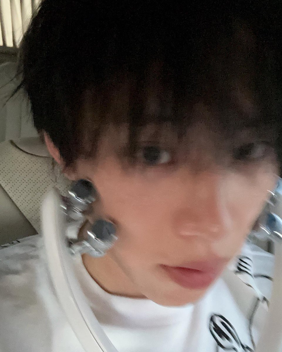 kimsungcheol_'s tweet photo. https://t.co/Ly00SbKttG
2023-04-13 16:26:38  (sungcheol2)

#김성철 https://t.co/HeH0jU7quN