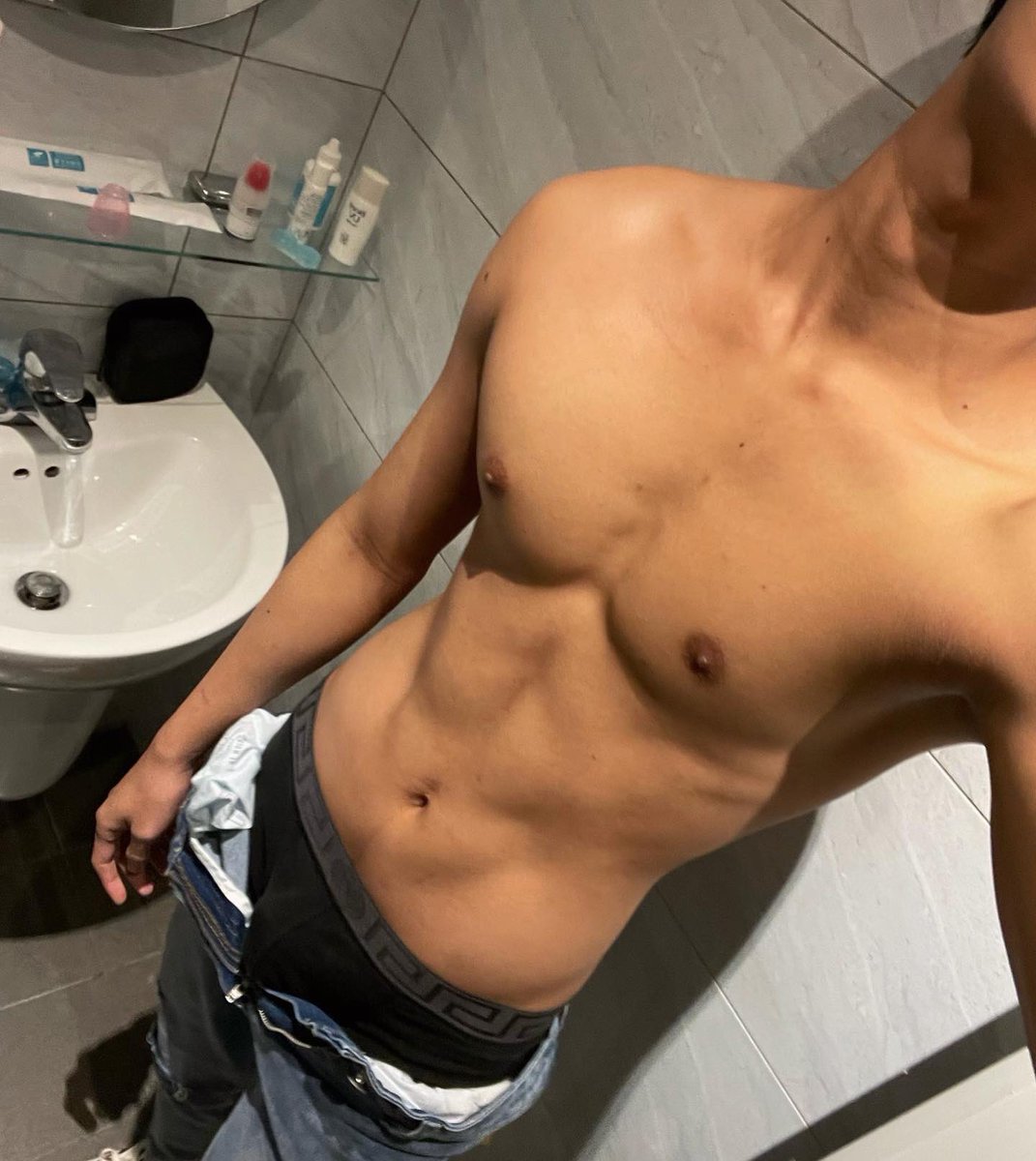 ใจสั่นๆนึกว่าเศร้า…..ที่ไหนได้หิวคข้าวนี่เอง
