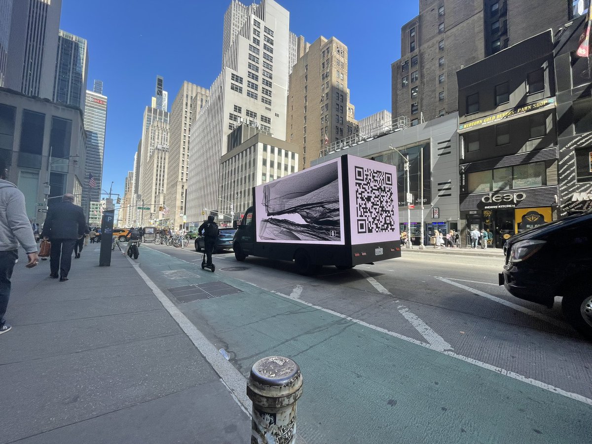 The geometric mastery of <a href="/MABLABART/">MABLAB</a> on full display in NYC