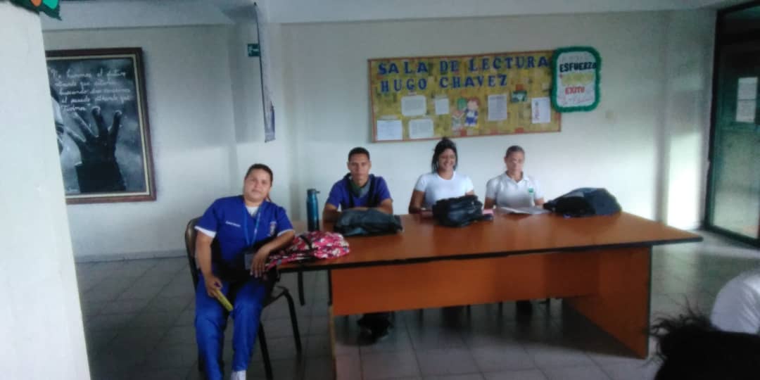asypc's tweet photo. UNEFA Ext. Isabelica, da inicio a los Talleres de inducción al Servicio Comunitario, dirigido por el Lcdo. Esteban Tineo, a los estudiantes de Ingeniería Civil, Licenciatura en Administración de Desastres y TSU en Enfermería. https://t.co/c9tmV9cq2b