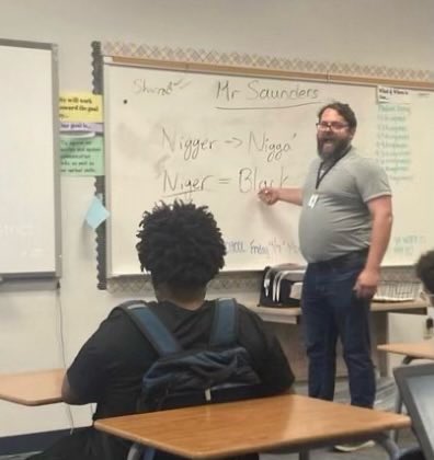 awakening_tea's tweet photo. #silverstrimiddleschool#lasvegas#ccsd
Well, look what Mr. Saunders is teaching!!! https://t.co/MByM1xcEZJ