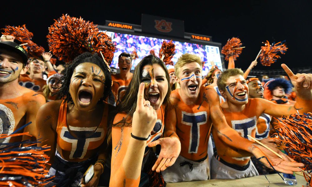 CFBHome's tweet photo. Round of 32 for Most Hated Fanbase Bracket

1. Tennessee v. 4. Auburn

Poll below⬇️ https://t.co/E7I9NOfB6e