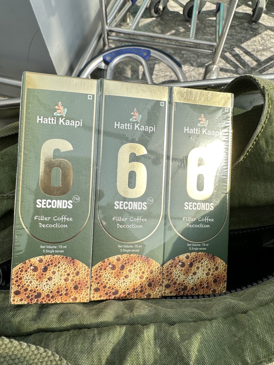 vrundavs's tweet image. Couldn’t resist !
#filtercoffeestories #coffeelover #hattikaapi