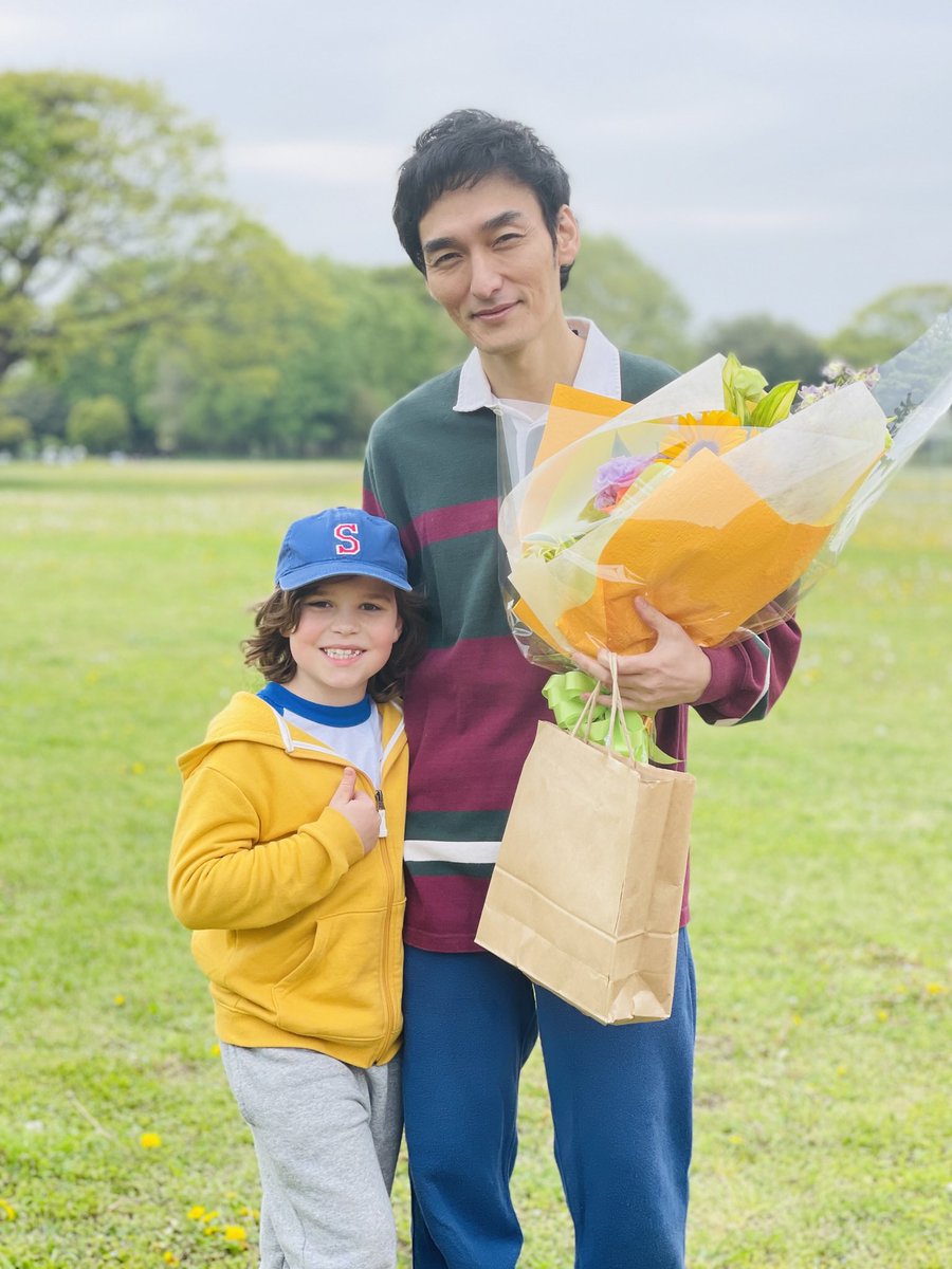 lukespeakmanact's tweet photo. #拾われた男 one year ago I stepped off the plane in Tokyo to begin one of the most exciting and unbelievable opportunities of my life-I am forever honored and grateful to be given the role of Sean in #lostmanfound and will never forget the friends I made! #tsuyoshikusanagi #smap https://t.co/9dPfNtXVLY