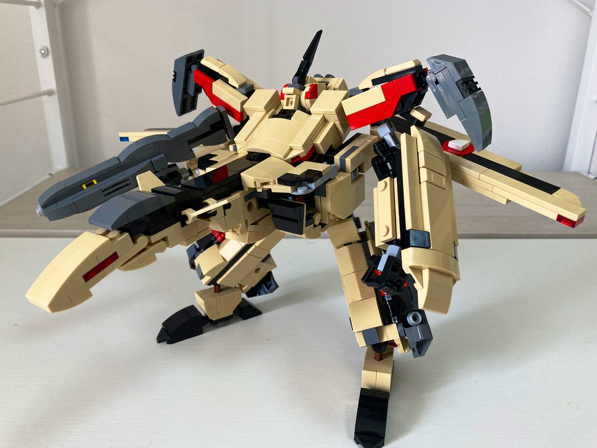 saenaiturnpick's tweet photo. レゴ YF-19
ファストパックを作成しました。
#レゴ　#LEGO
#マクロス https://t.co/itENwPAOqn