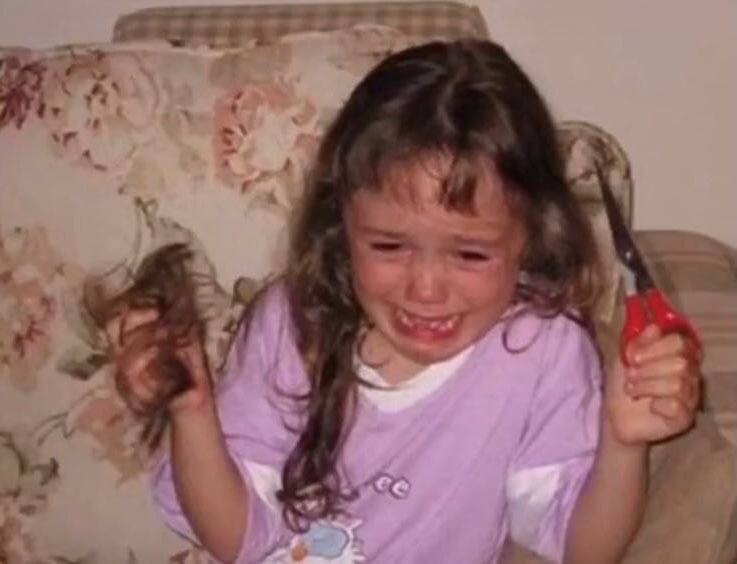 maferxlt28's tweet photo. ME OFRECIERON 600 SOLES POR MI CABELLO, Y SI LO VENDO? 😭. NO IMPORTA ME QUEDÓ PELONA PERO CON BOLETOS PARA VER TAYLOR https://t.co/4NtHWf7KCM