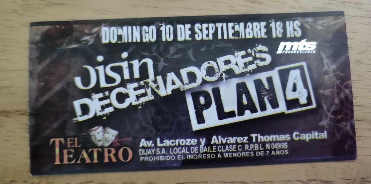 drxgonaut_'s tweet photo. 24) #Plan4 - #TimmyOTool - #Oisin & #Decenadores 10/09/2007 El Teatro Colegiales, CABA https://t.co/i0IVy3J4T6