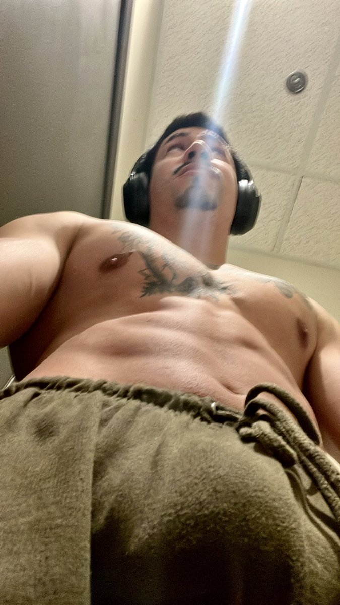 Master Andy tweet media
