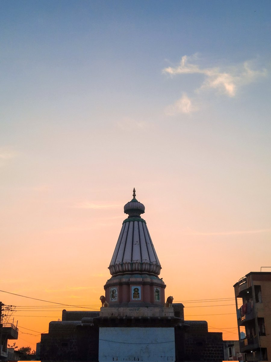 Thevinaymane's tweet photo. Good Morning twitter world 🌎
#Thevinaymane #goodmorning 
#India #WithGalaxy https://t.co/8xdmih33LD