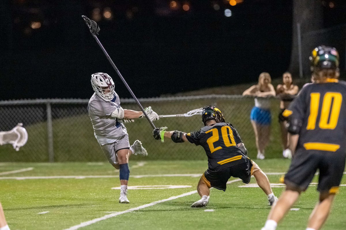 FDU Devils Athletics (@fdudevils) on Twitter photo RECAP | Robert Nawrocki nailed the game-winning shot with seconds remaining on the clock to help <a href="/fdumenslax/">Fairleigh Dickinson Men's Lacrosse</a> fend off Delaware Valley, 13-12 #HeatsRising #HornsUp
Full recap-bit.ly/3zU3KKN RECAP | Robert Nawrocki nailed the game-winning shot with seconds remaining on the clock to help <a href="/fdumenslax/">Fairleigh Dickinson Men's Lacrosse</a> fend off Delaware Valley, 13-12 #HeatsRising #HornsUp
Full recap-bit.ly/3zU3KKN