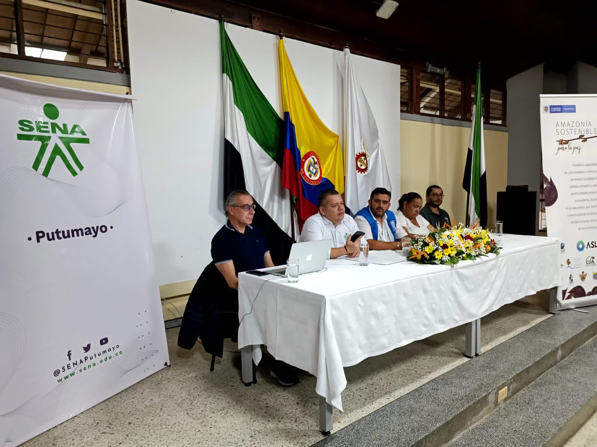wjrodriguez07's tweet photo. 👩🏾‍🏫 Sesión inaugural de la Tercera catedra Interinstitucional - Diálogos Ambientales por la Amazonía: La Paz Con la Naturaleza_🌱🕊

@SENAPutumayo @SENAComunica https://t.co/p22a8sgj2k